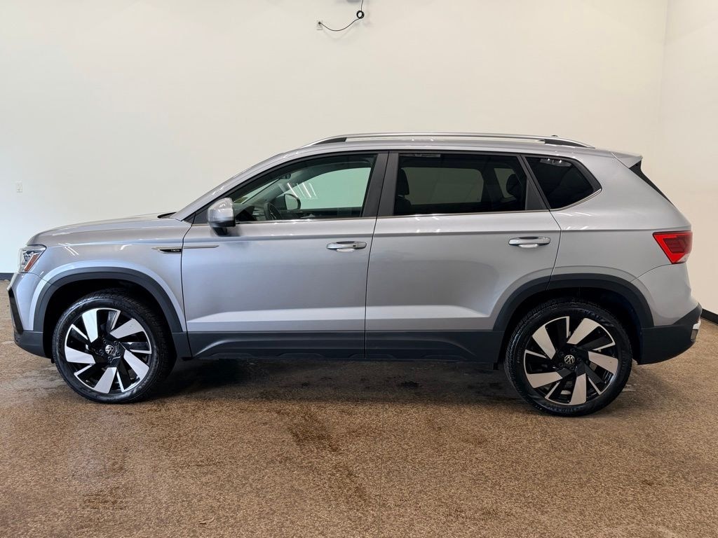 Used 2023 Volkswagen Taos 1.5T SEL SUV