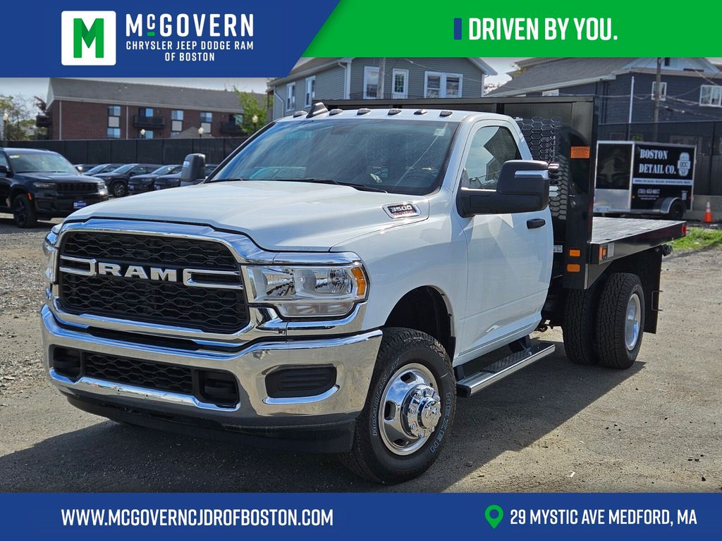 2024 RAM Ram 3500 Chassis Cab Tradesman