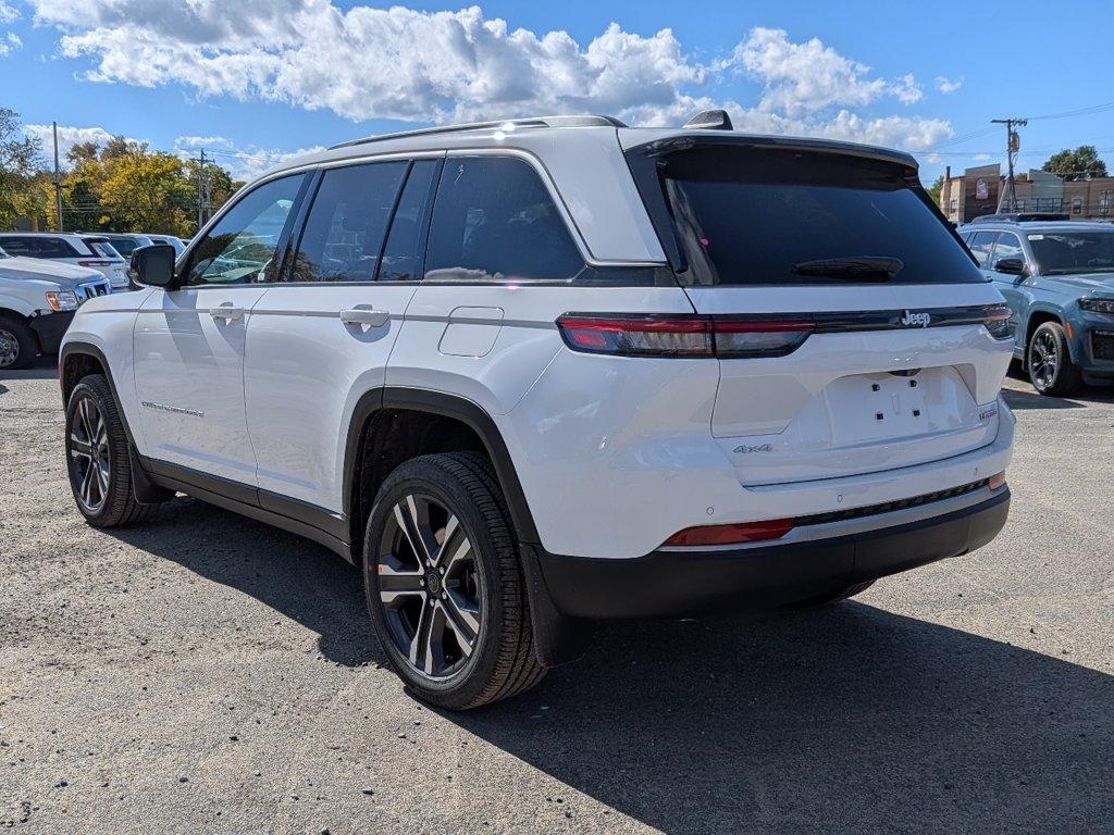 New 2027 Jeep Grand Cherokee Limited Reserve Sport Utility