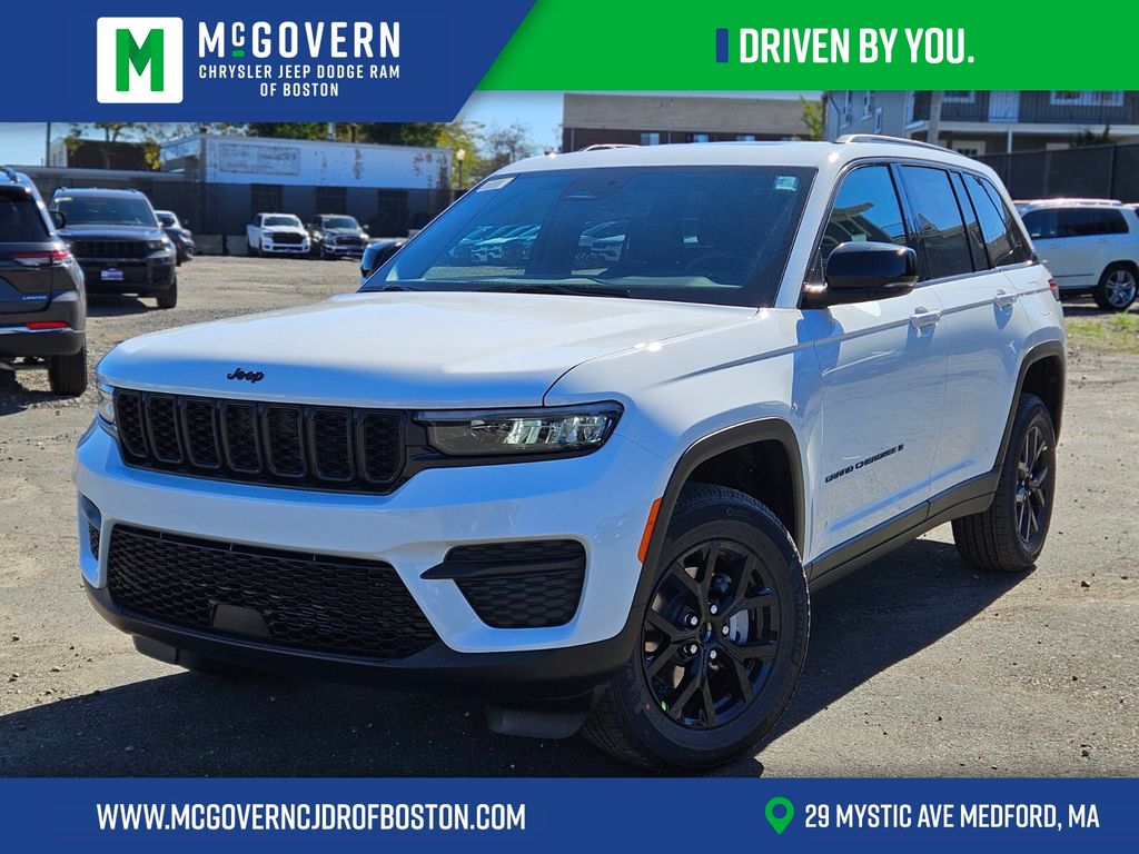 2025 Jeep Grand Cherokee Altitude's photo