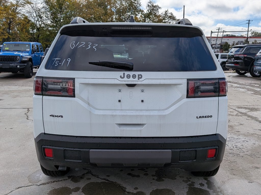 New 2026 Jeep Cherokee Laredo Sport Utility