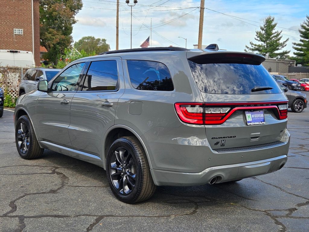2024 Dodge Durango GT Plus photo 2