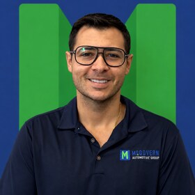 Staff member Luis Meneses from ID_4fb11c