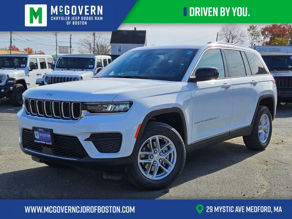 2025 Jeep Grand Cherokee Laredo's photo