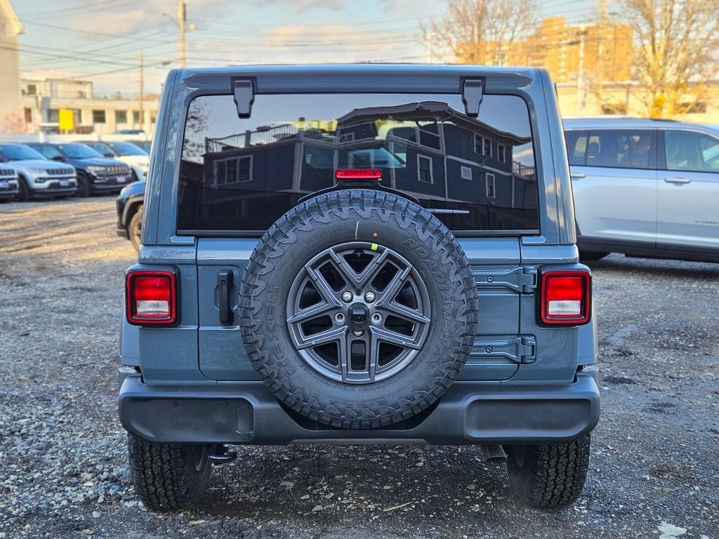 New 2026 Jeep Wrangler Sport S Sport Utility