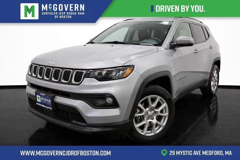 2023 Jeep Compass Latitude Lux