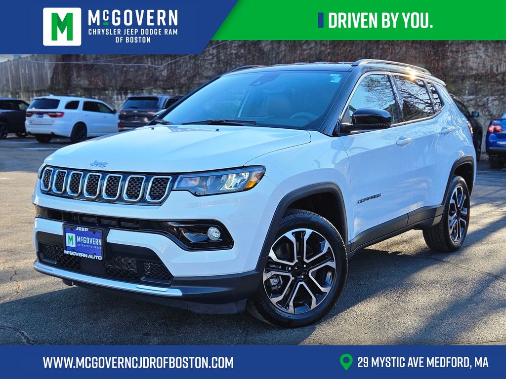 2023 Jeep Compass Limited's photo