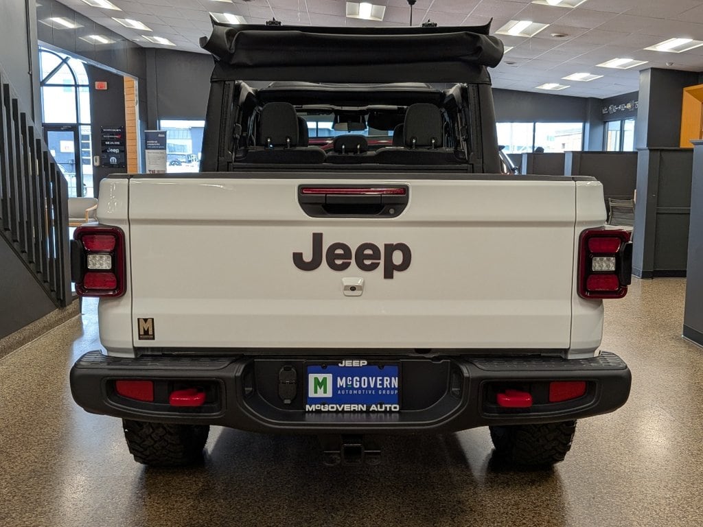 2026 Jeep Gladiator Rubicon - Photo 3