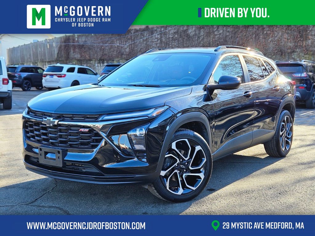 2024 Chevrolet Trax RS's photo