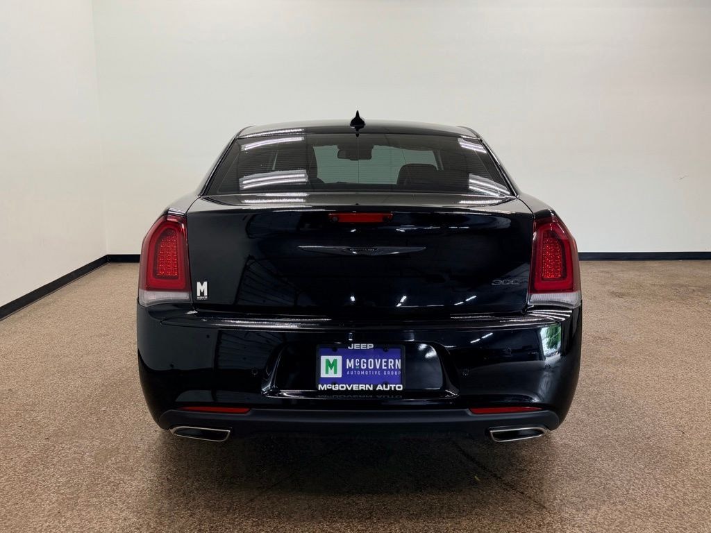 Used 2022 Chrysler 300 Touring L Sedan
