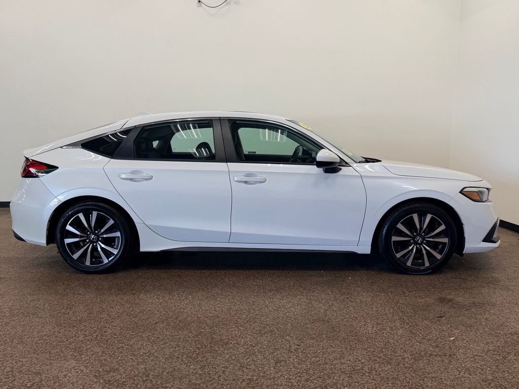 2023 Honda Civic Hatchback EX-L - Photo 8