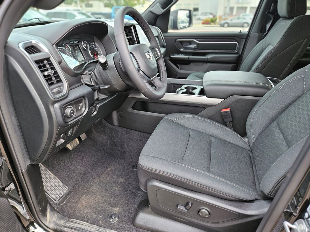 2026 RAM 1500 Big Horn/Lone Star - Photo 18