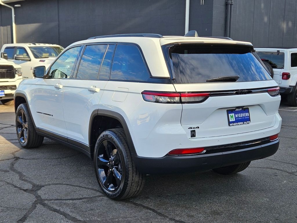 New 2025 Jeep Grand Cherokee Altitude X Sport Utility
