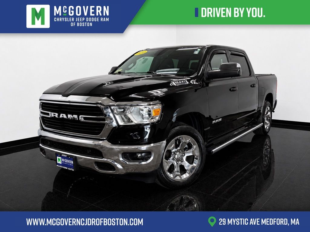2021 RAM 1500 Big Horn/Lone Star 4x4 Crew Cab 5'7's photo