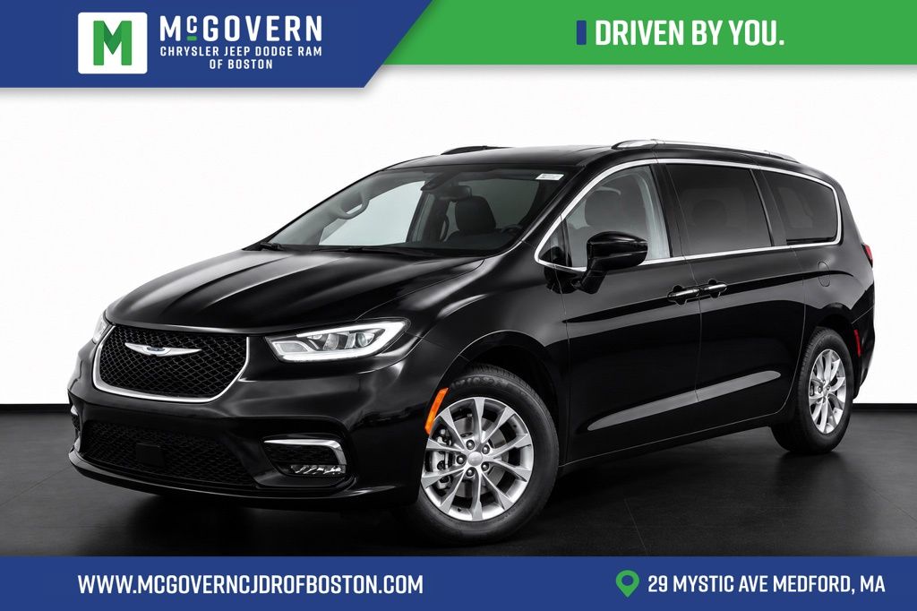2026 Chrysler Pacifica Limited's photo