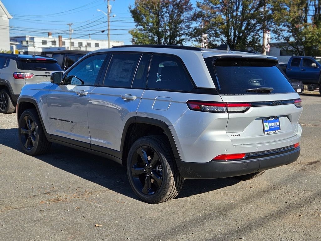 New 2025 Jeep Grand Cherokee Altitude X Sport Utility