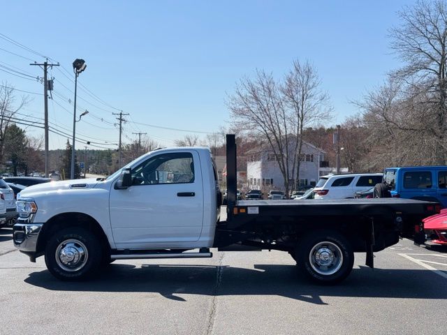 2024 Ram 3500 Tradesman photo 2