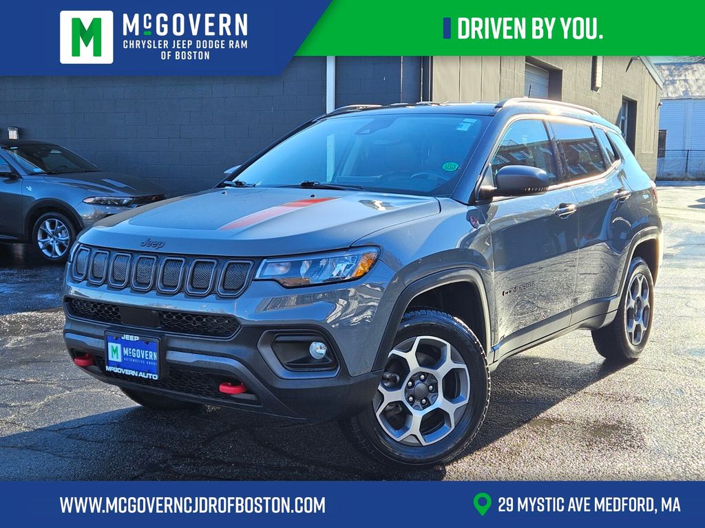 2022 Jeep Compass Trailhawk's photo