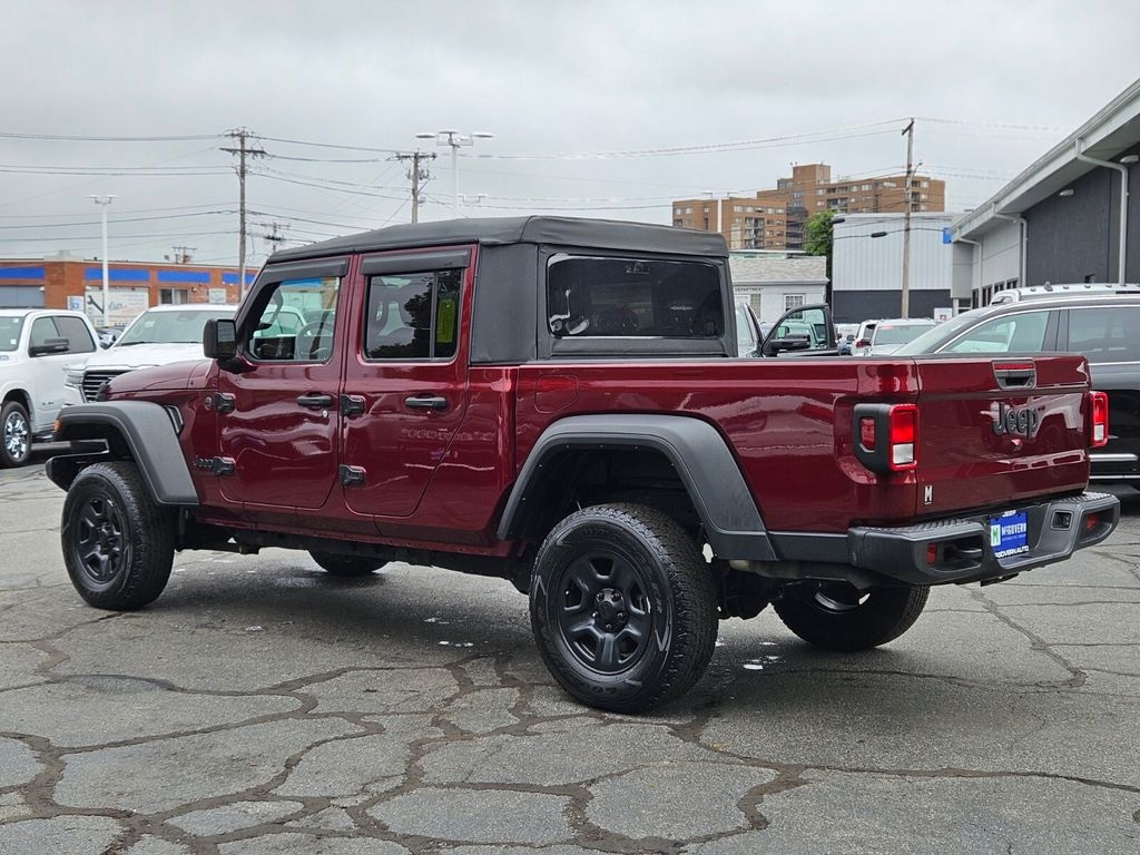 Used 2022 Jeep Gladiator Sport Truck Crew Cab