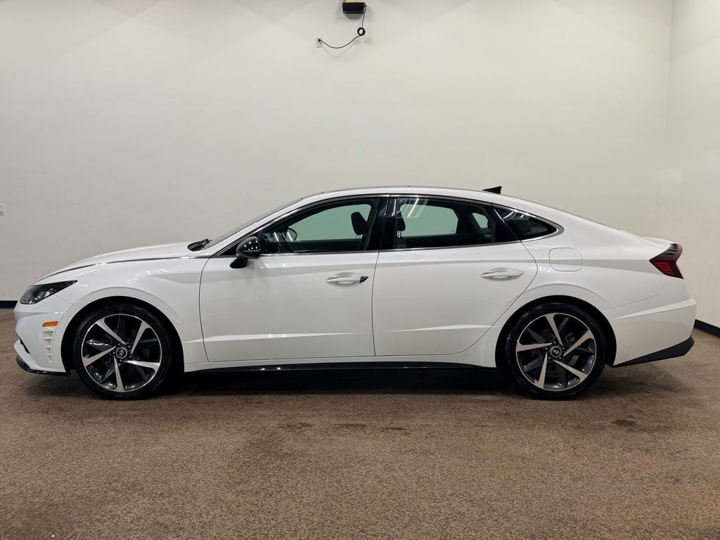 Used 2022 Hyundai Sonata SEL Plus Sedan