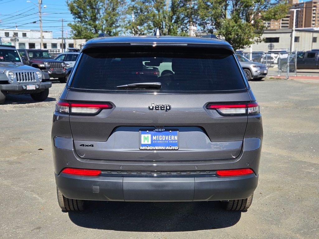 New 2025 Jeep Grand Cherokee L Altitude X Sport Utility