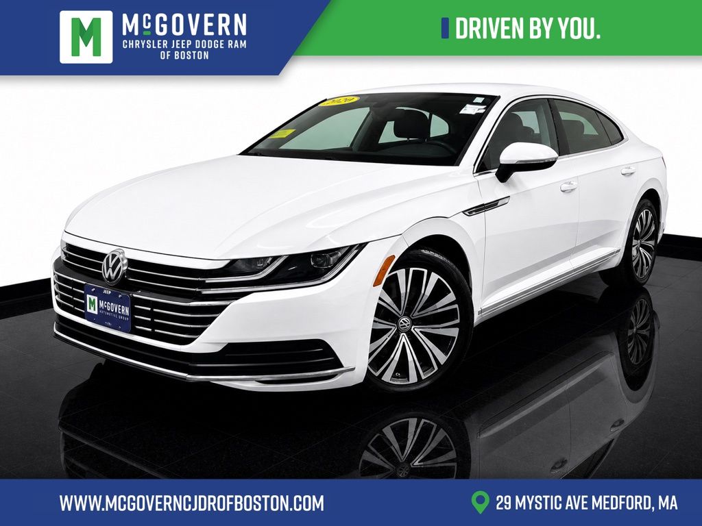 2019 Volkswagen Arteon SE with 4Motion's photo