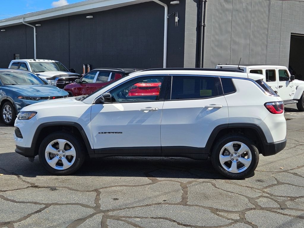 Used 2022 Jeep Compass Latitude SUV