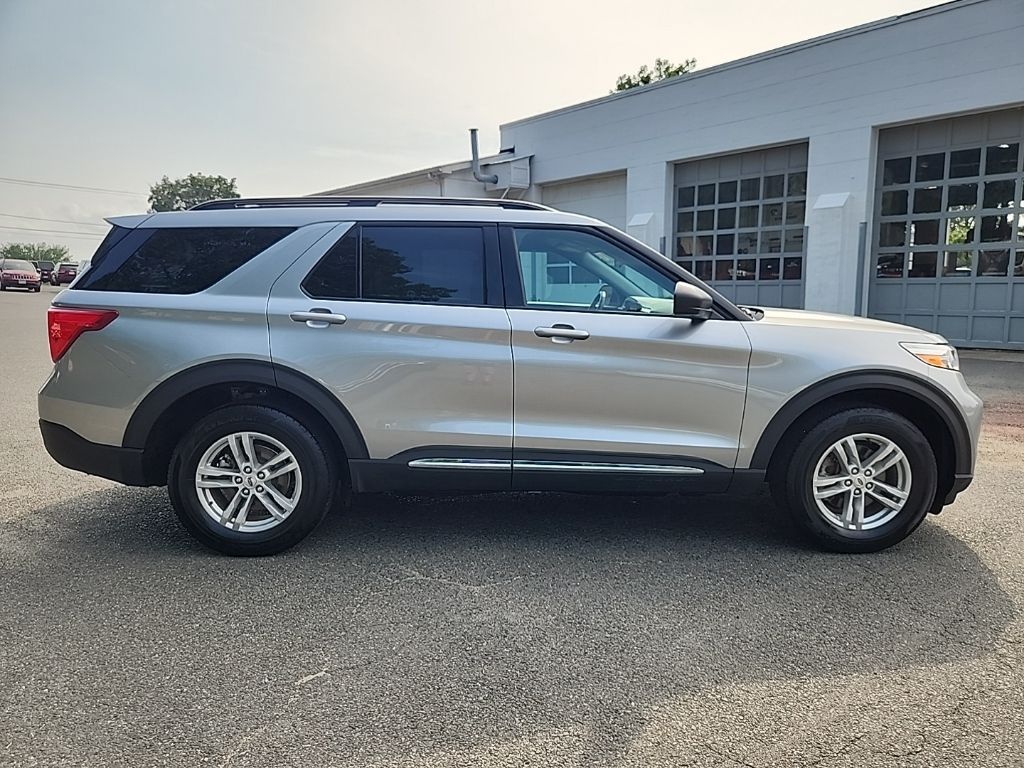 Used 2022 Ford Explorer XLT with VIN 1FMSK8DH2NGB32382 for sale in Greenfield, MA