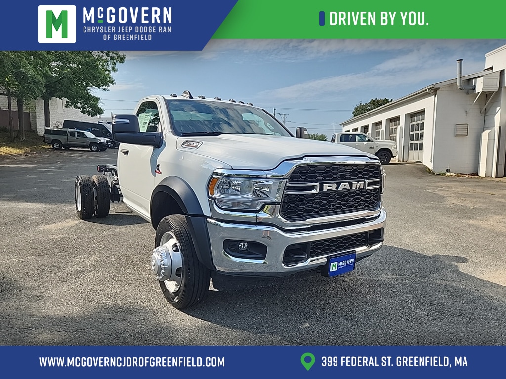 New 2024 Ram 5500 Chassis Cab 5500 TRADESMAN CHASSIS REGULAR CAB 4X4 84' CA Pickup