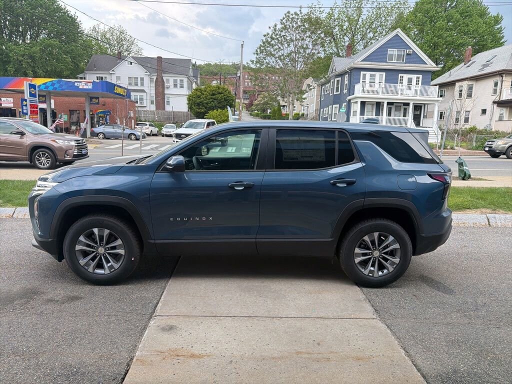 New 2026 Chevrolet Equinox LT SUV