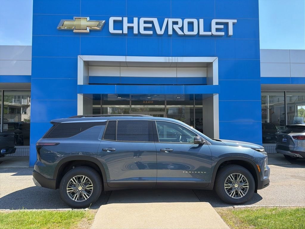 2026 Chevrolet Traverse LT - Photo 6