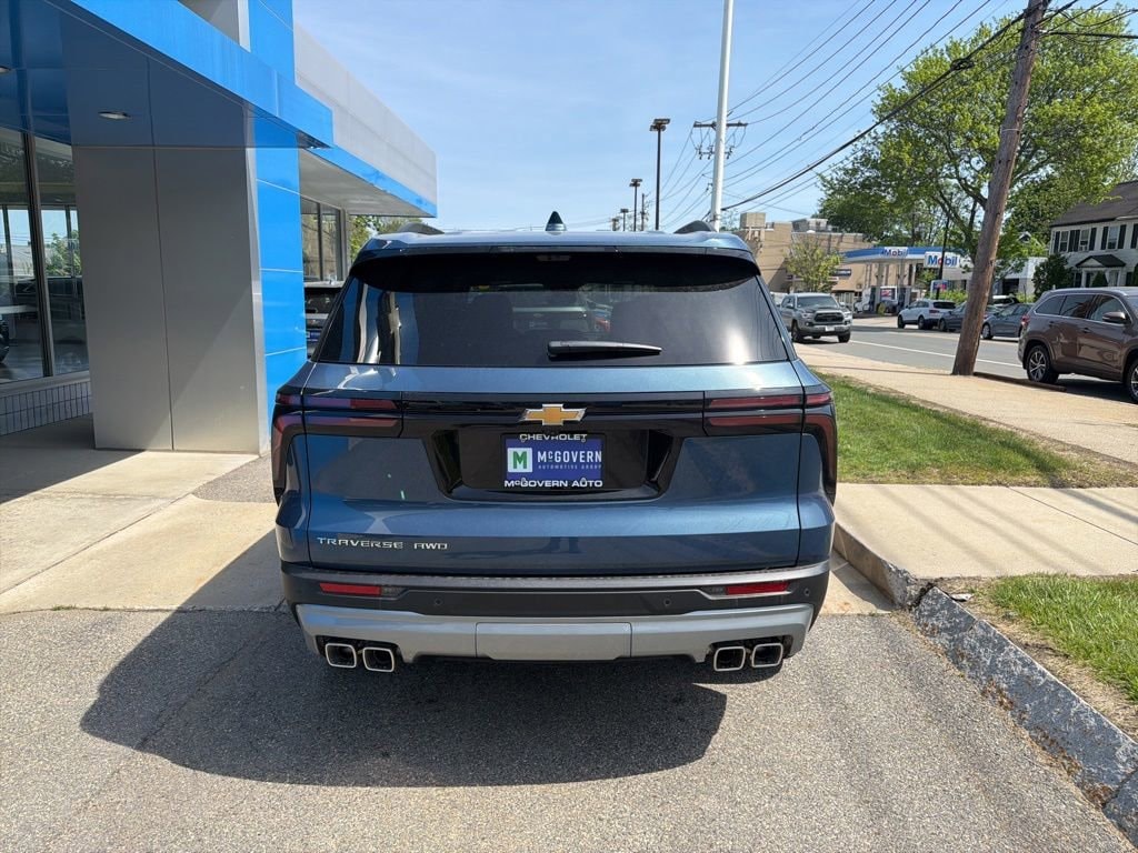 New 2026 Chevrolet Traverse LT SUV