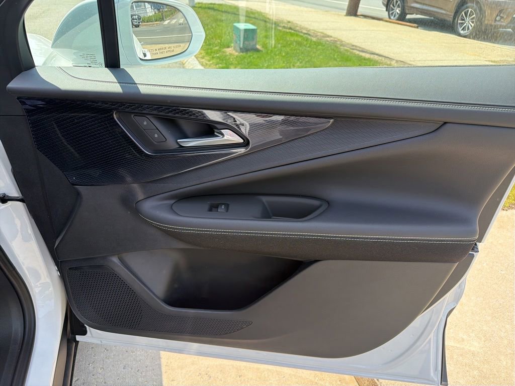 2025 Chevrolet Blazer EV LT - Photo 23