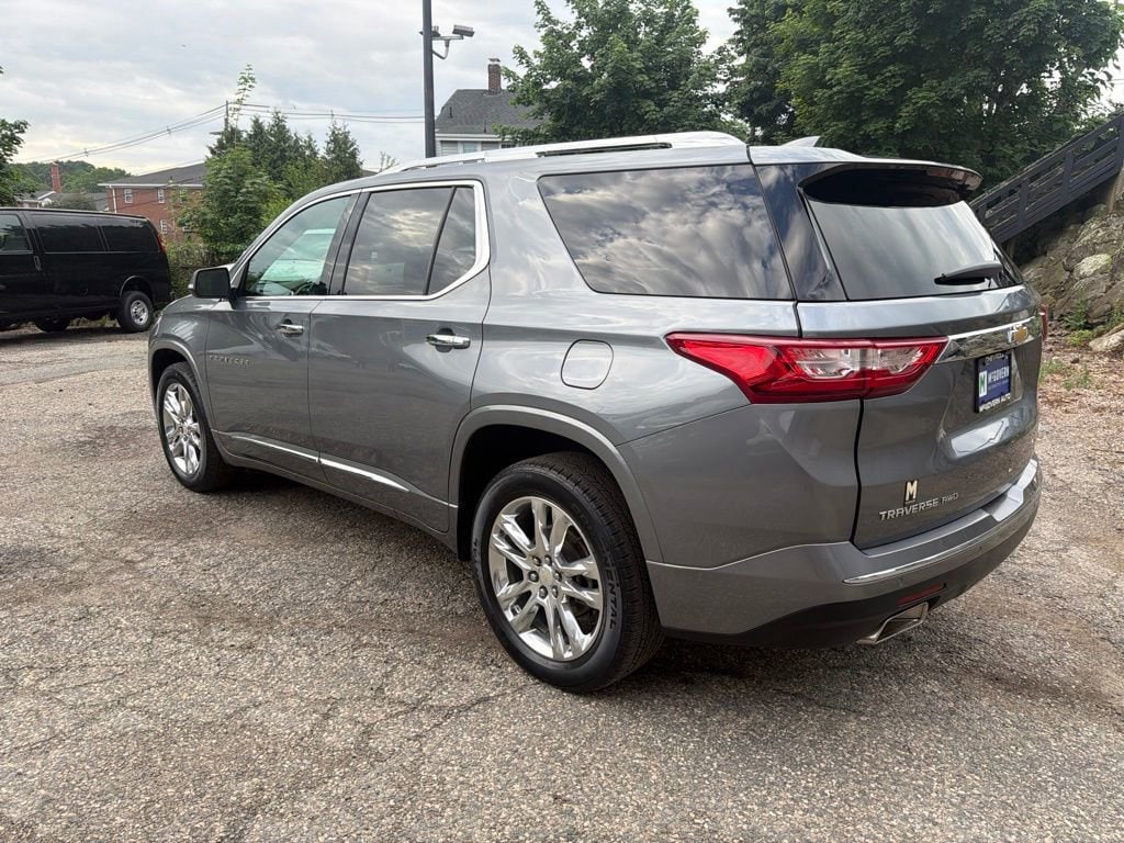 Used 2021 Chevrolet Traverse High Country SUV