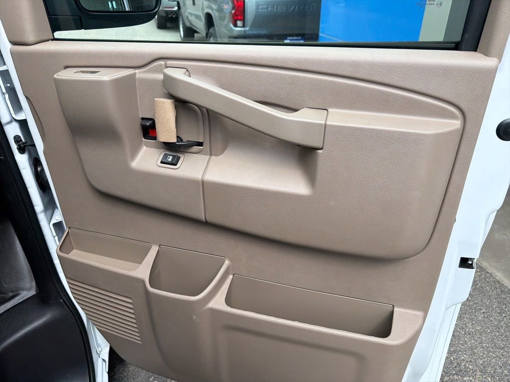 2026 Chevrolet Express Cargo Work Van - Photo 26