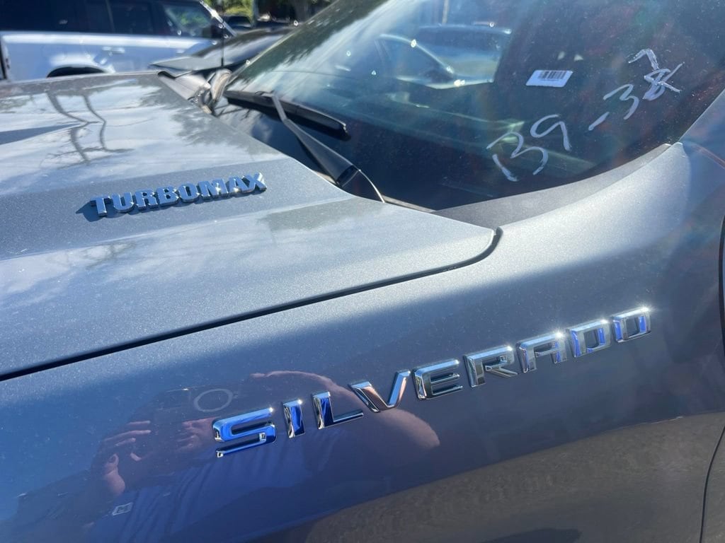 2026 Chevrolet Silverado 1500 LT - Photo 14