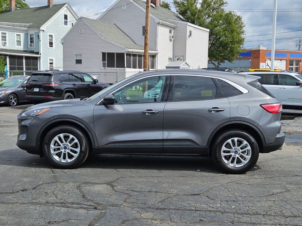 Used 2022 Ford Escape SE SUV