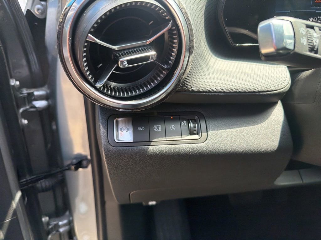 2026 Chevrolet Equinox LT - Photo 10