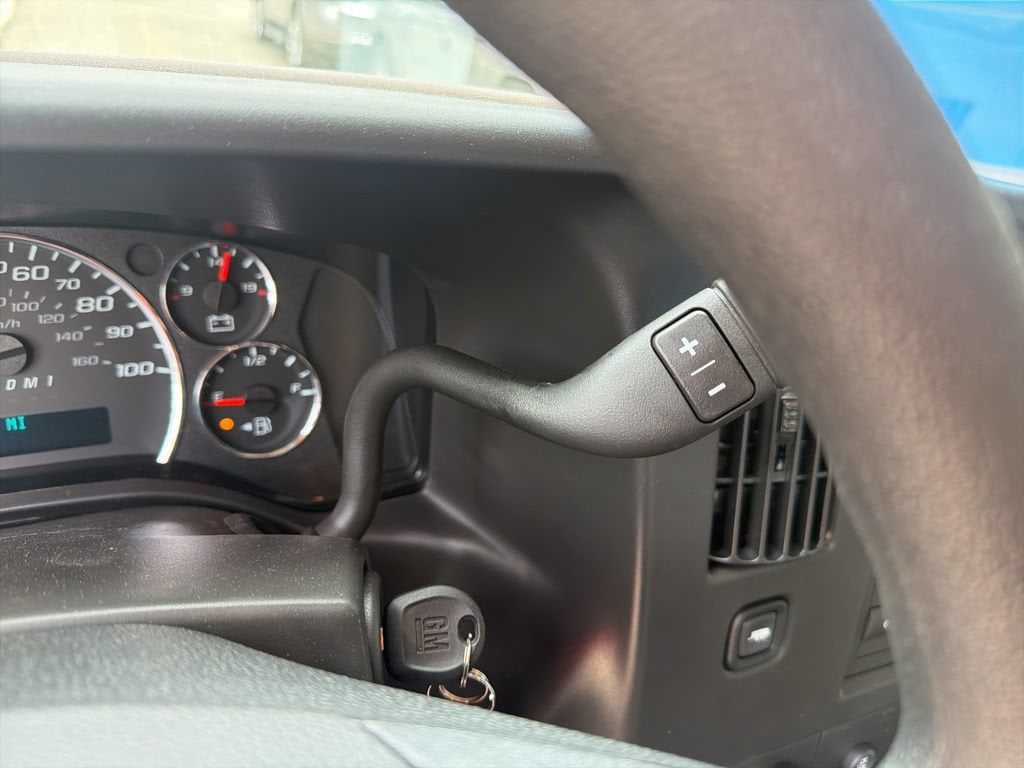 2026 Chevrolet Express Cargo Work Van - Photo 14