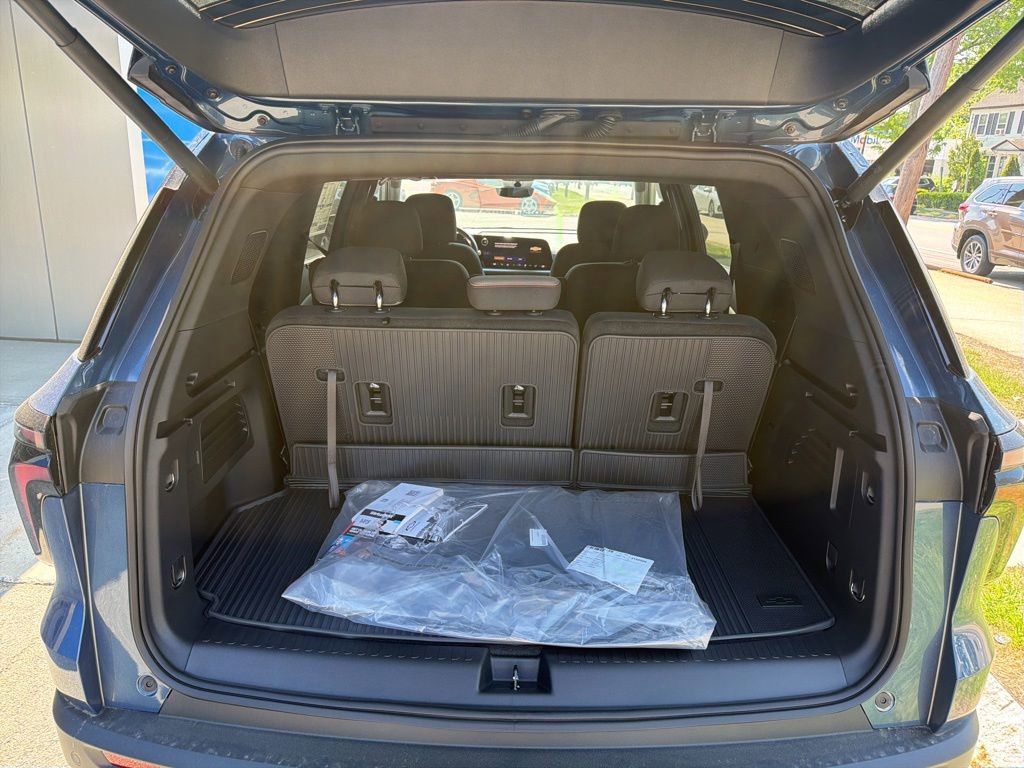 2026 Chevrolet Traverse LT - Photo 21
