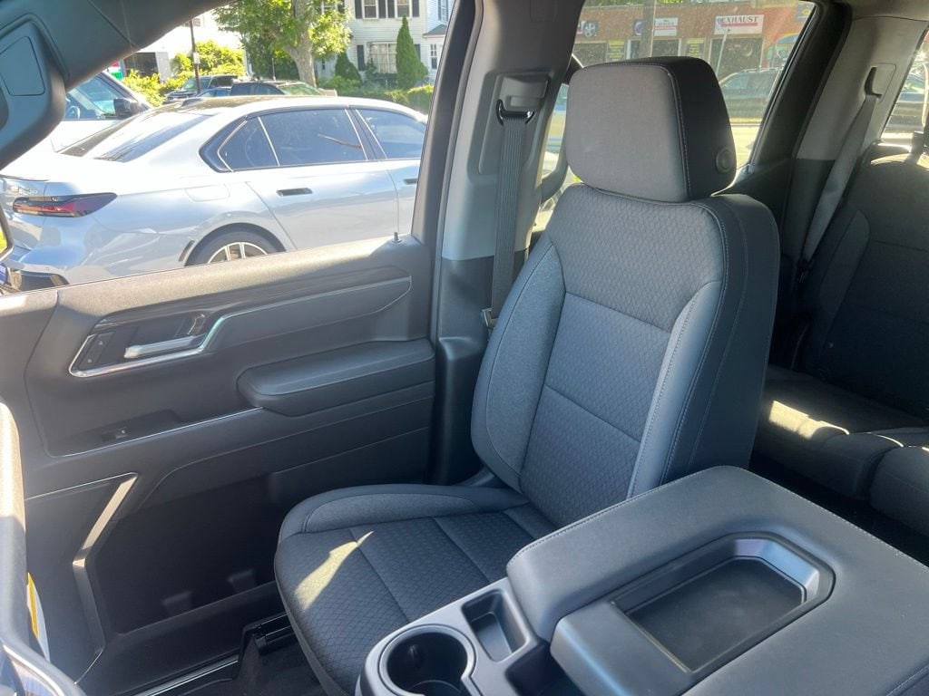 2026 Chevrolet Silverado 1500 LT - Photo 12