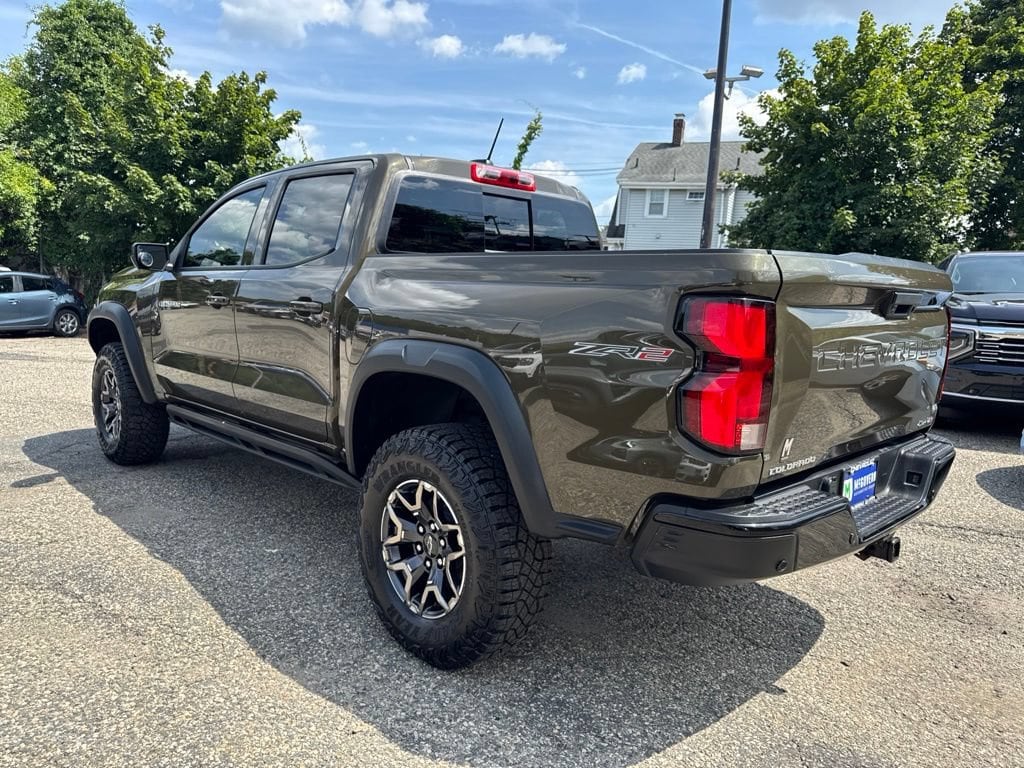 Used 2025 Chevrolet Colorado ZR2 Truck