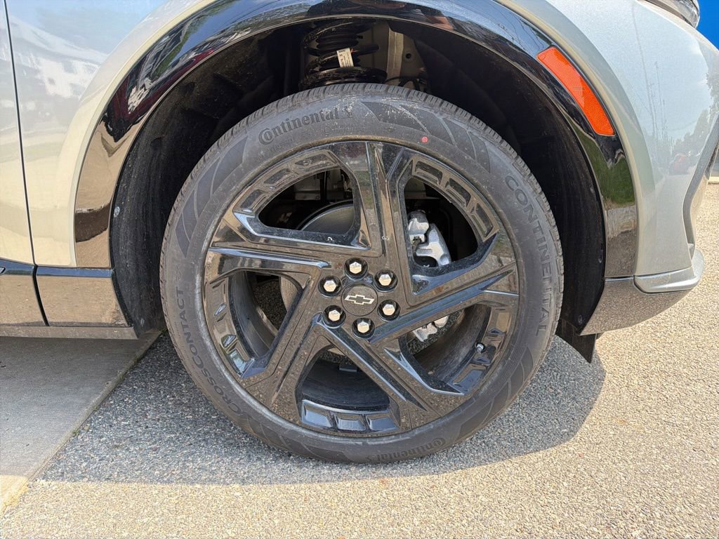 2026 Chevrolet Equinox EV RS - Photo 28