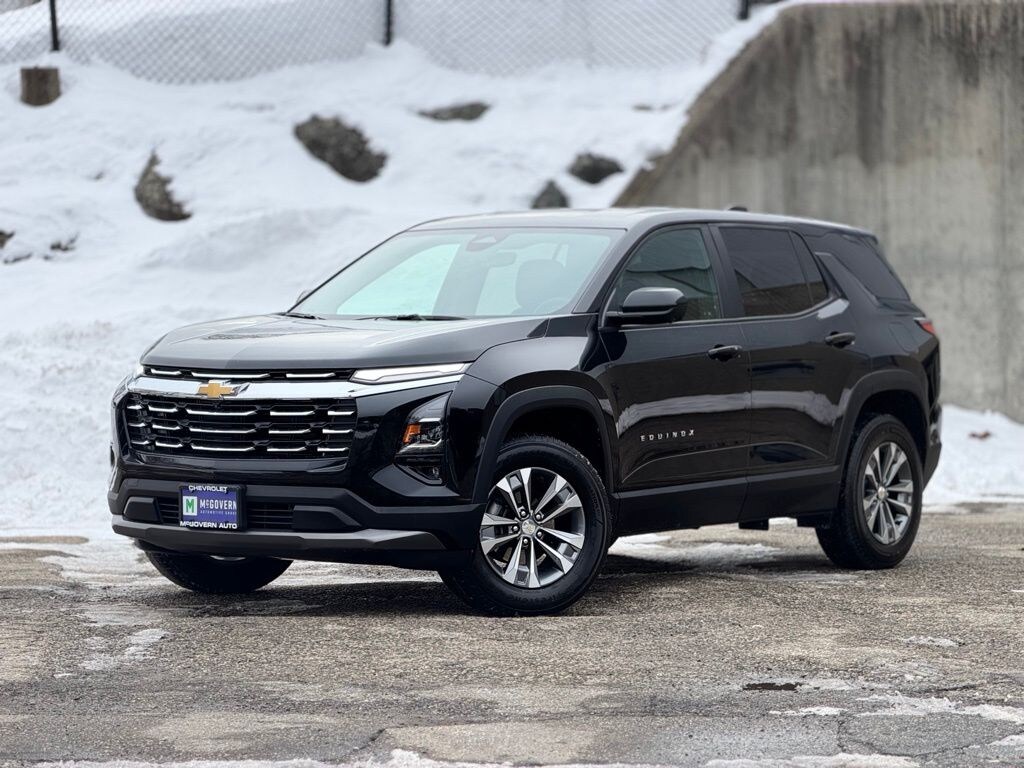 Used 2025 Chevrolet Equinox LT SUV