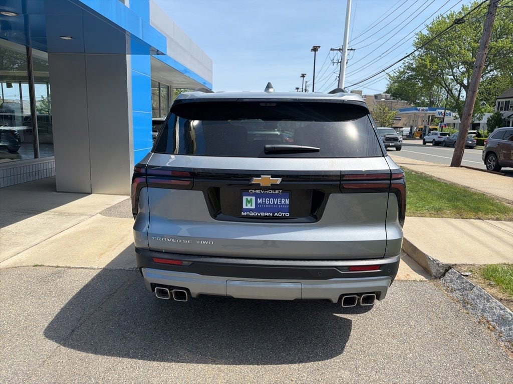 New 2026 Chevrolet Traverse LT SUV