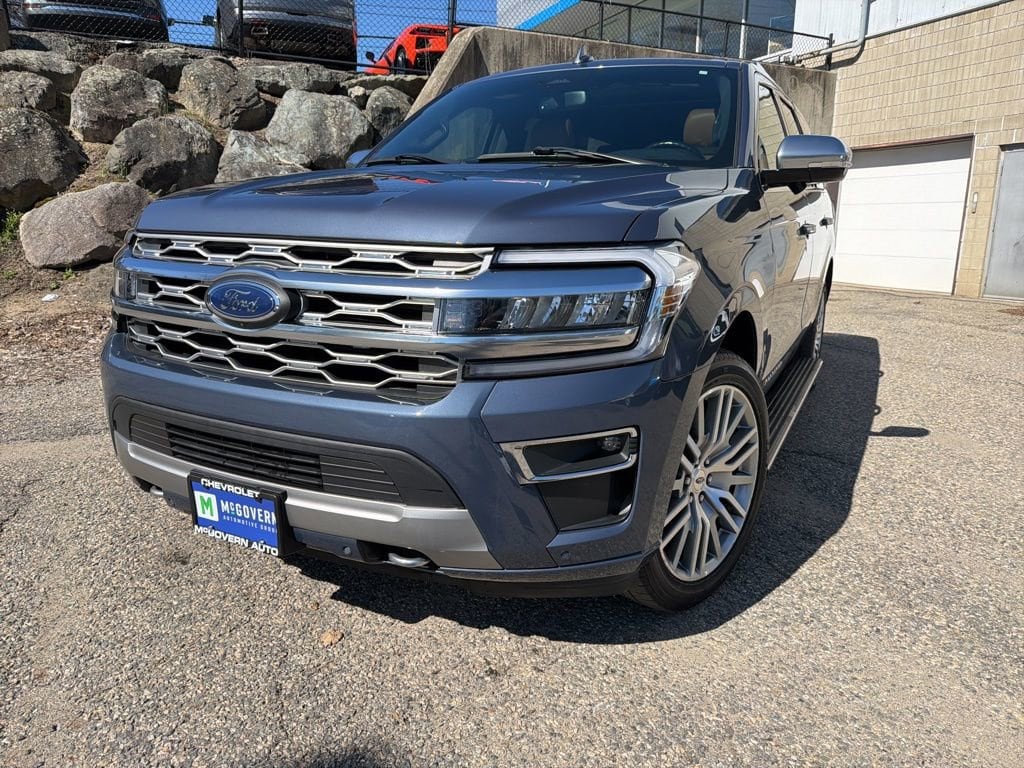 Used 2023 Ford Expedition Platinum