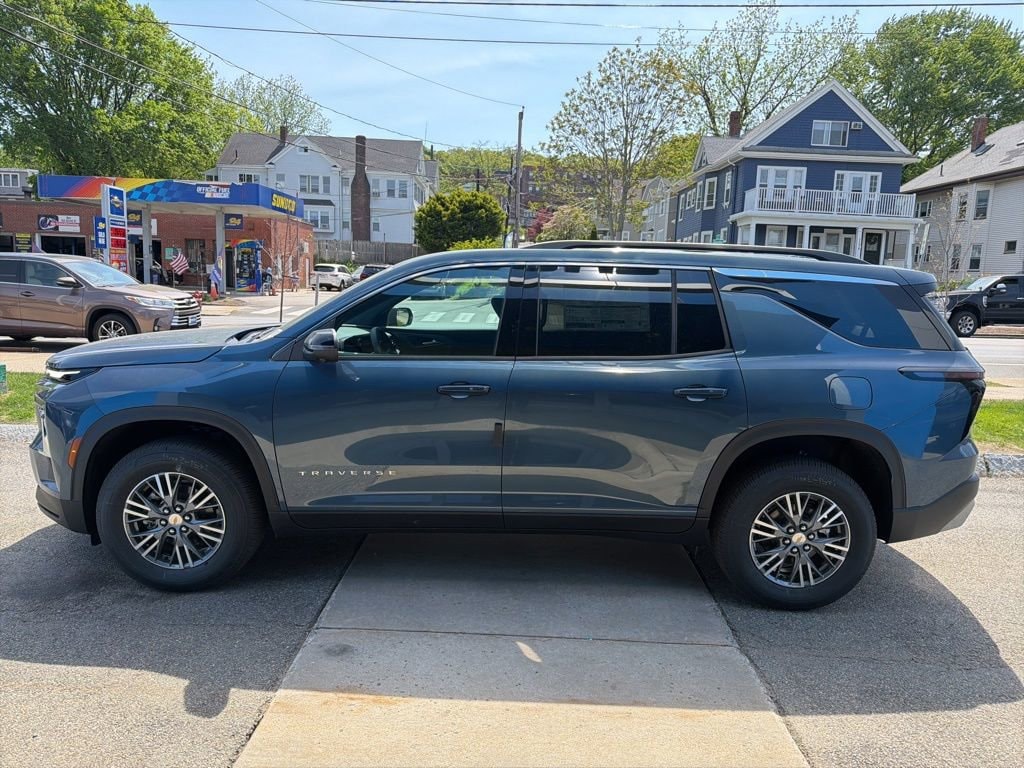 New 2026 Chevrolet Traverse LT SUV