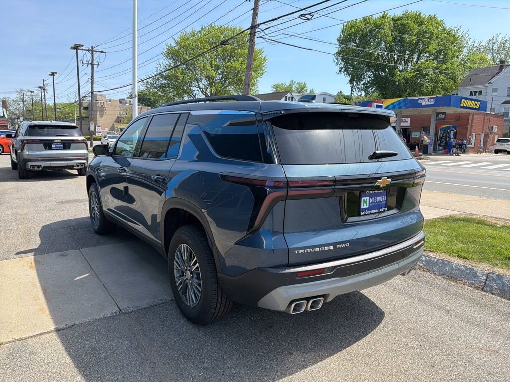New 2026 Chevrolet Traverse LT SUV