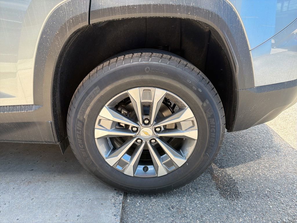 2026 Chevrolet Equinox LT - Photo 26