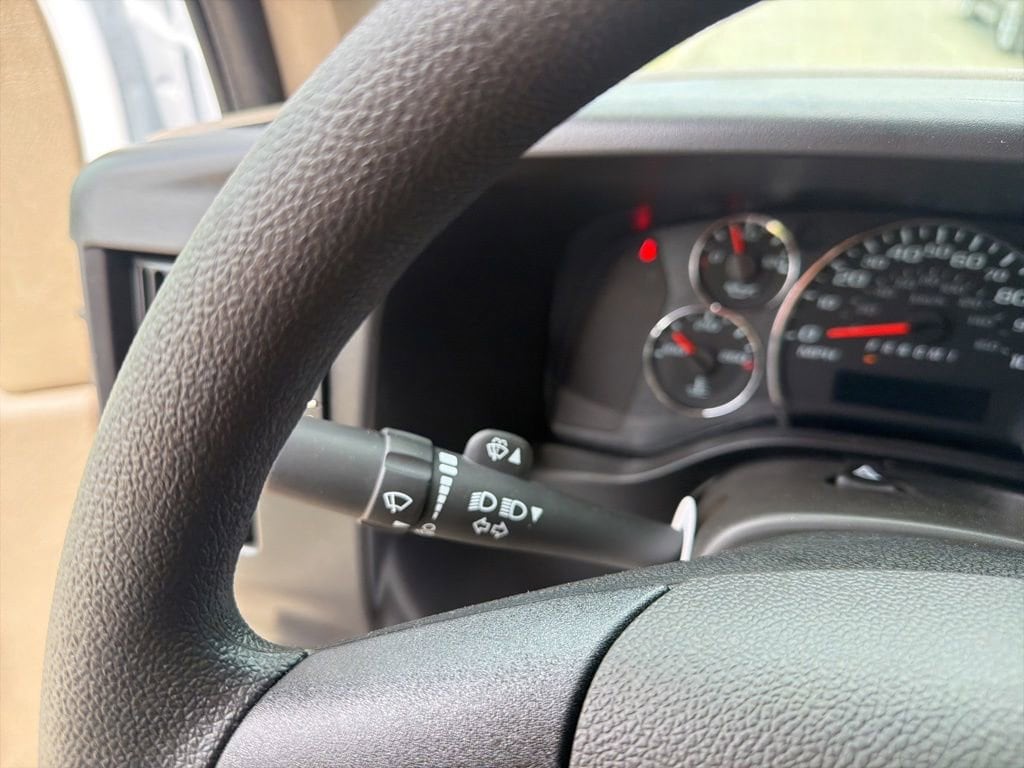 2026 Chevrolet Express Cargo Work Van - Photo 13